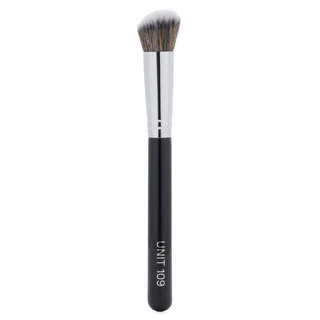 UNIT 109 Cheek Brush